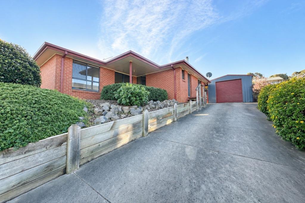 10 Silverback Pl, Leongatha, VIC 3953