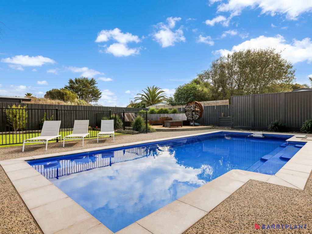 14 Summerhays Ave, Cape Woolamai, VIC 3925