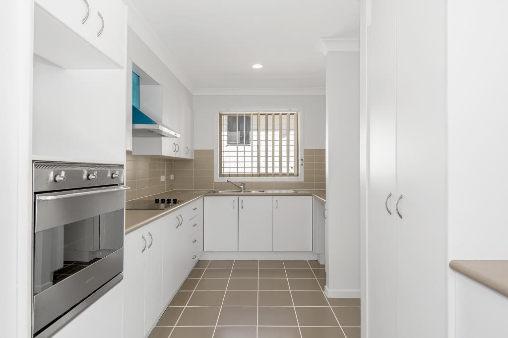 32 Silver Gull St, Coomera, QLD 4209