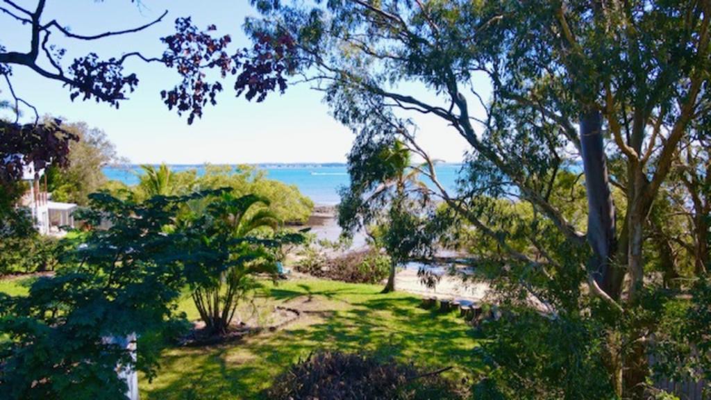 20 Kim Cres, Macleay Island, QLD 4184