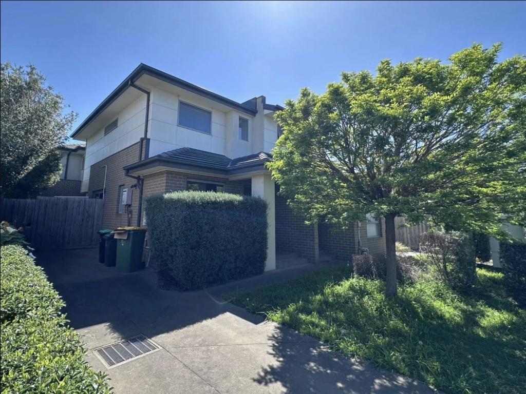 2/15 Dennis St, Reservoir, VIC 3073