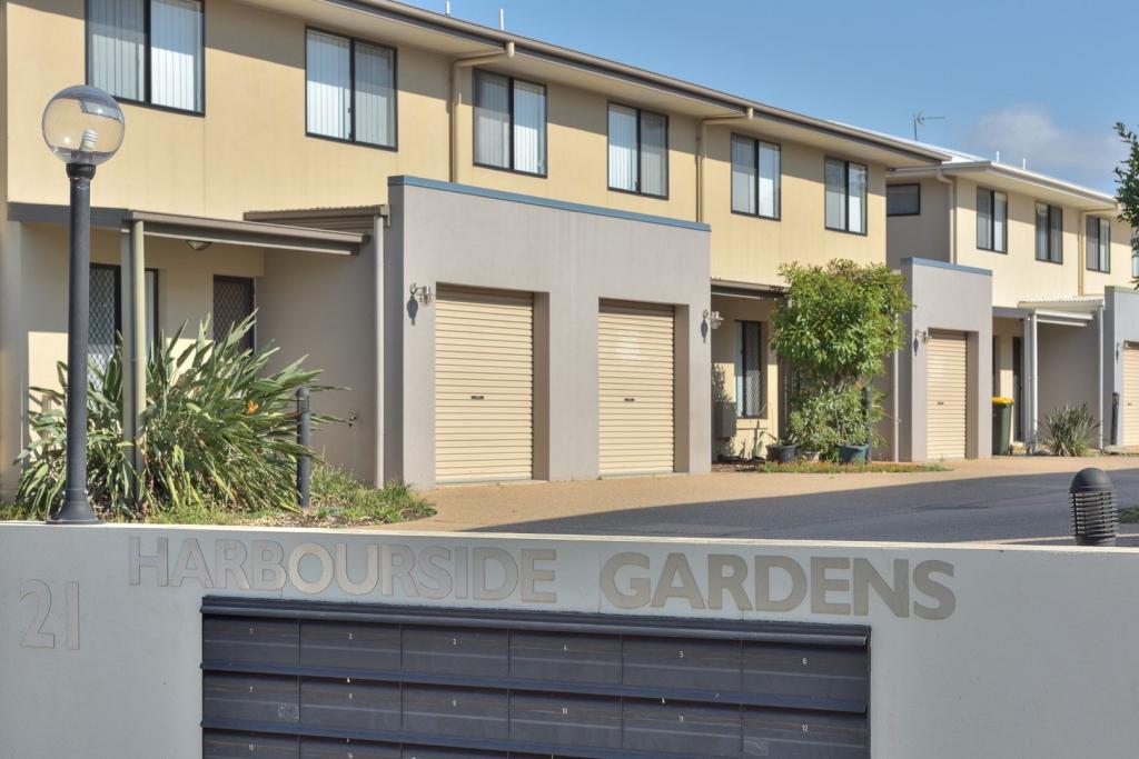 2/21 Roberts St, South Gladstone, QLD 4680