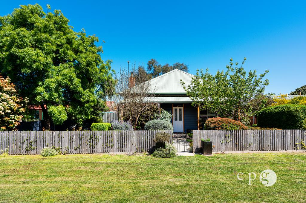 12 Church St, Newstead, VIC 3462