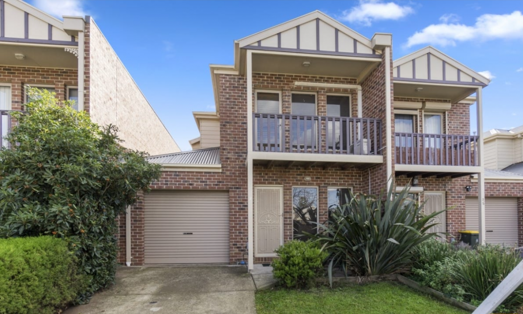 2/6 Salisbury St, Werribee, VIC 3030