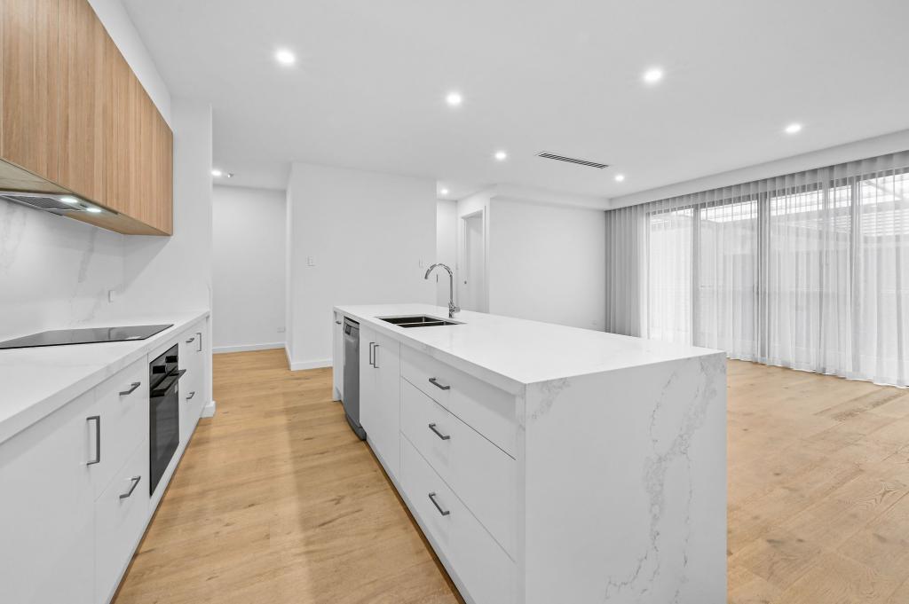 2/274a Tapleys Hills Rd, Seaton, SA 5023