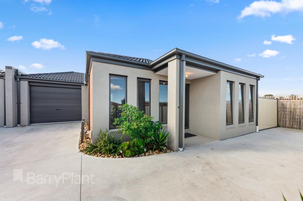 3/42 BENT ST, ST ALBANS, VIC 3021