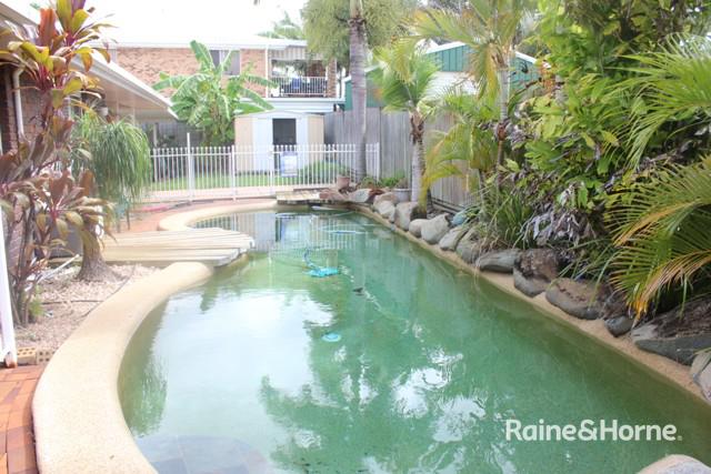 9 Marzan St, Rural View, QLD 4740