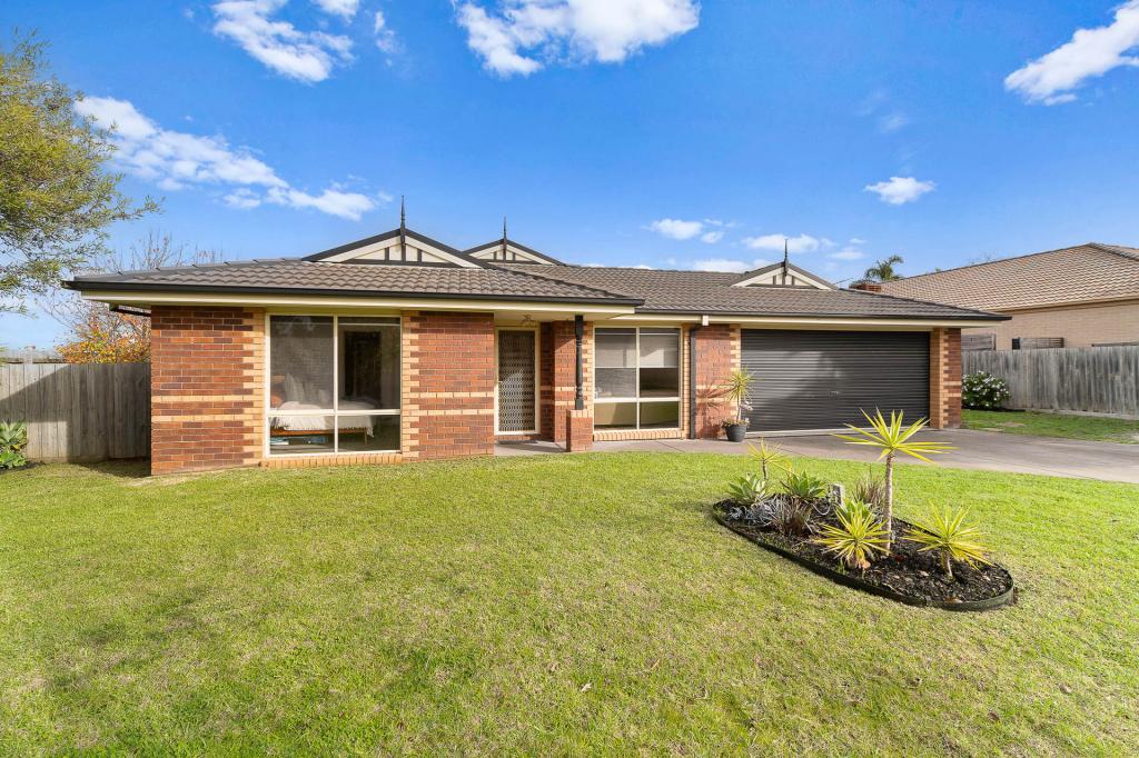 6 Bagshot Ct, Mornington, VIC 3931