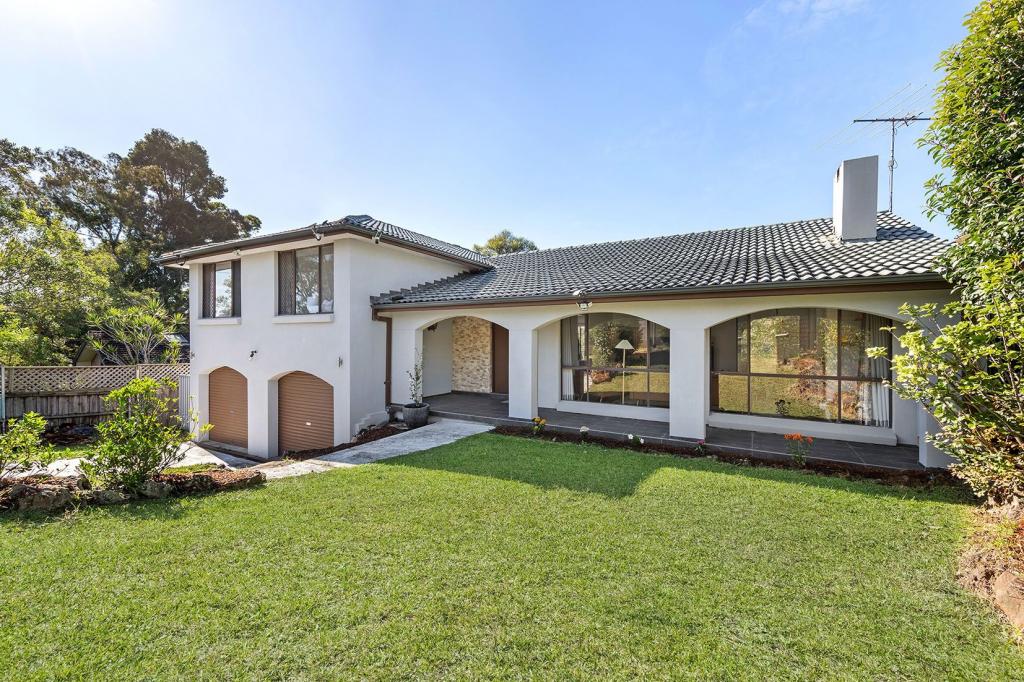 18 Chelmsford Rd, Asquith, NSW 2077