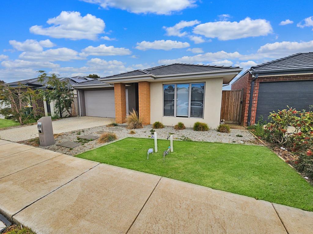 13 Edenhope Cct, Armstrong Creek, VIC 3217