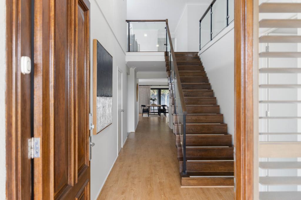 16 Armstrong Bvd, Mount Duneed, VIC 3217