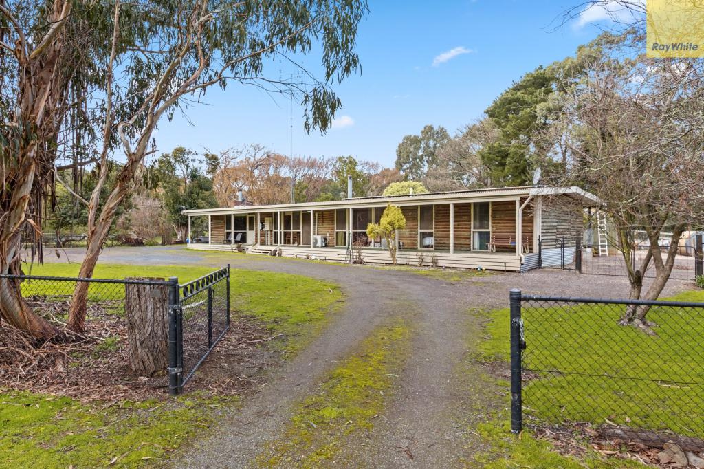 832 Ballan-Greendale Rd, Greendale, VIC 3341