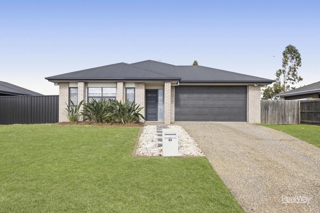 44 Magpie Dr, Cambooya, QLD 4358