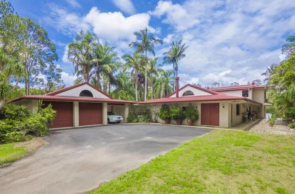 11 Garrawin Ct, Clear Mountain, QLD 4500