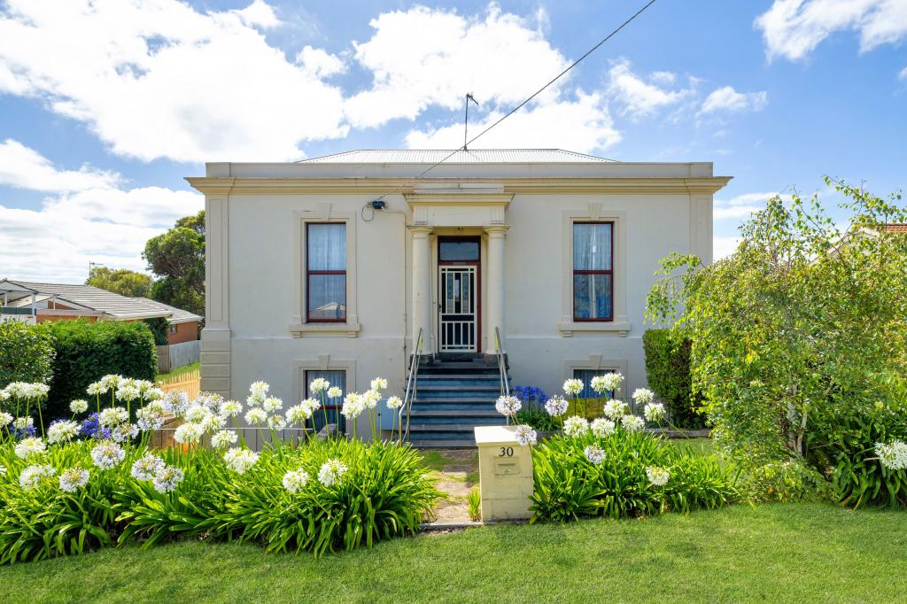 30 Hopetoun Rd, Warrnambool, VIC 3280