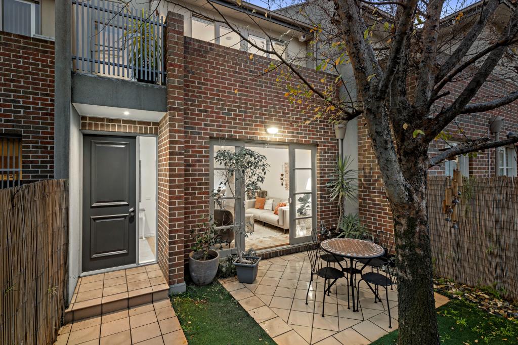 2/28 Clairmont Ave, Bentleigh, VIC 3204