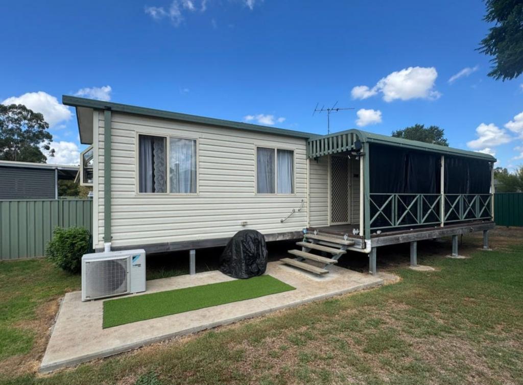 A/5 DART ST, ABERDEEN, NSW 2336