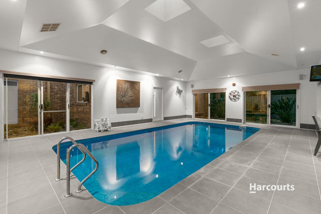 36 Henry Lawson Dr, Pakenham, VIC 3810