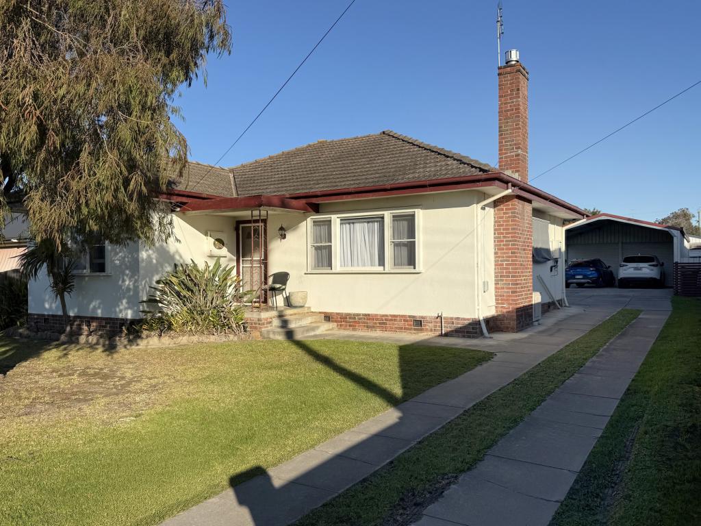 6 Churchill St, Bairnsdale, VIC 3875