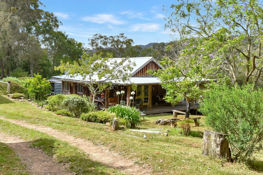 360 Dogwood Rd, Watagan, NSW 2325