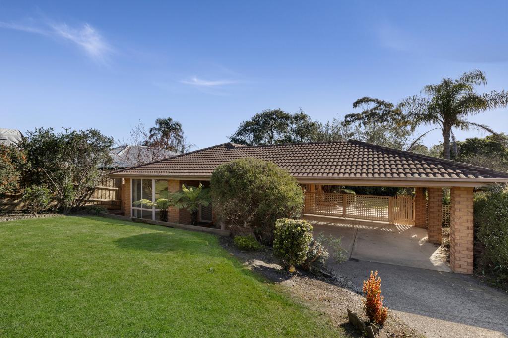 13 WARRINDALE CL, LANGWARRIN, VIC 3910