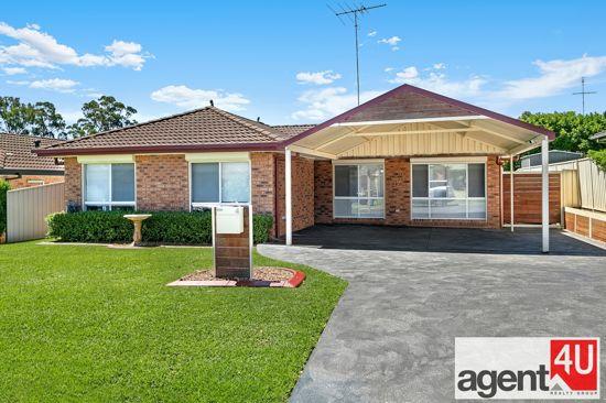 4 CHAUSSON PL, CRANEBROOK, NSW 2749