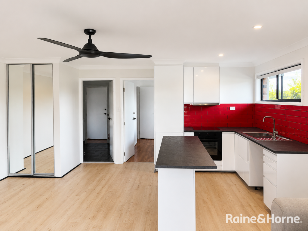 8a Treeline Cl, Narara, NSW 2250