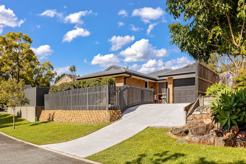 4 Ogilvie Cres, Nerang, QLD 4211