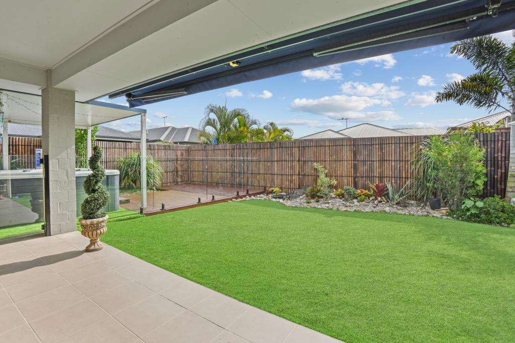 25 Sundew St, Ningi, QLD 4511