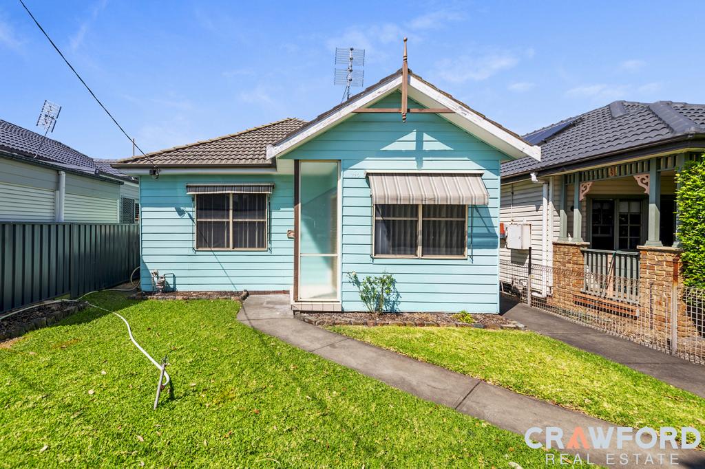 220 DUNBAR ST, STOCKTON, NSW 2295