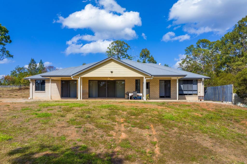 23 Arbortwenty Three Rd, Glenwood, QLD 4570