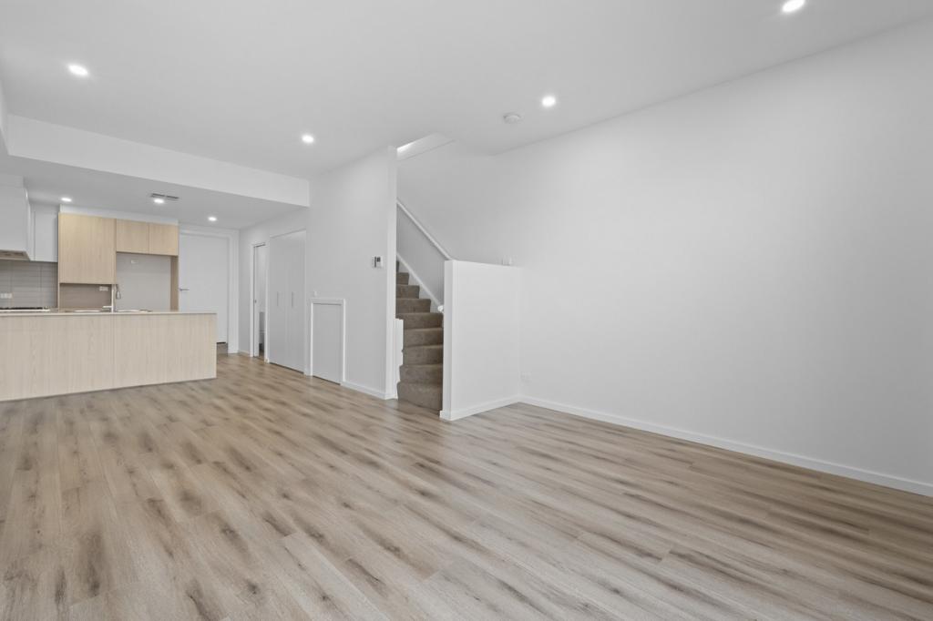 70/8 Telfer St, Coombs, ACT 2611