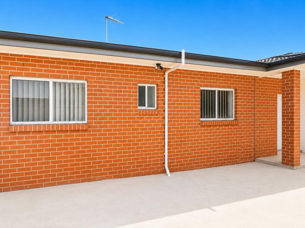 26a Kirrang Ave, Villawood, NSW 2163