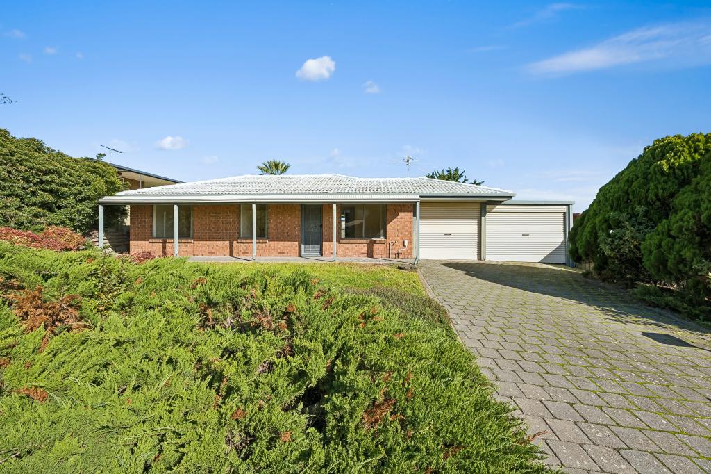 7 Elmeade Dr, Hallett Cove, SA 5158