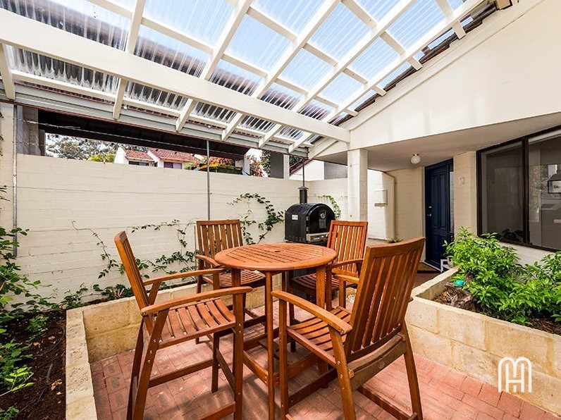 10/24 Davies Rd, Claremont, WA 6010