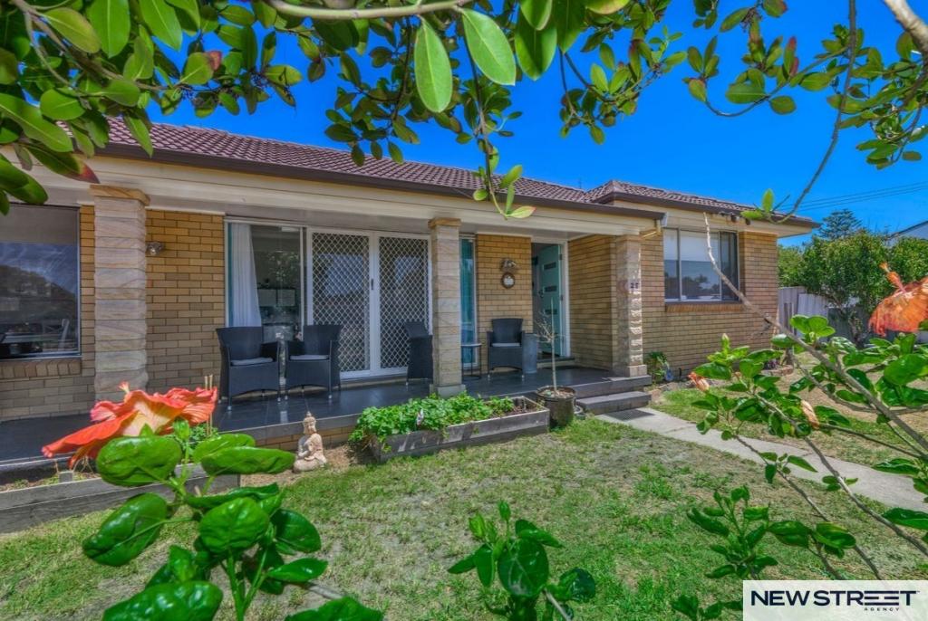 28 Pacific Hwy, Blacksmiths, NSW 2281