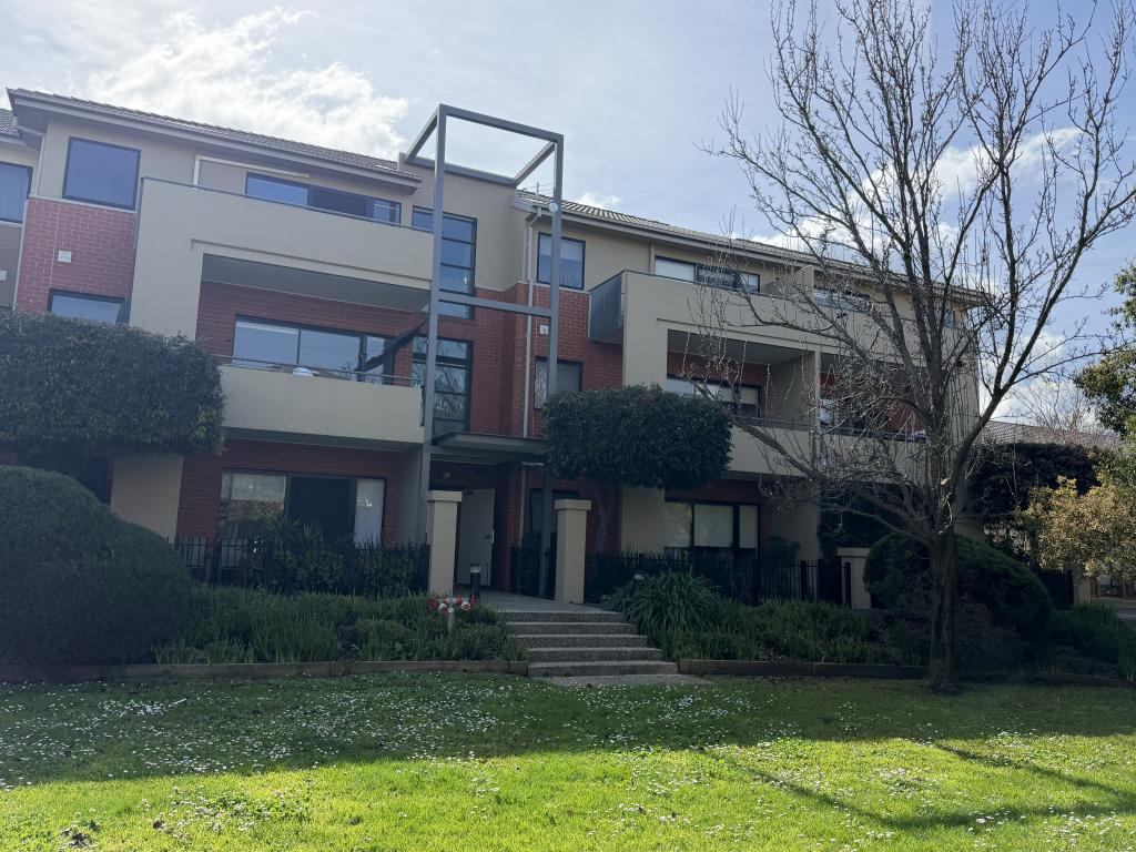 36/2 Monash Green Dr, Clayton, VIC 3168