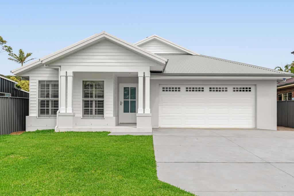 33 Poplars Ave, Bateau Bay, NSW 2261