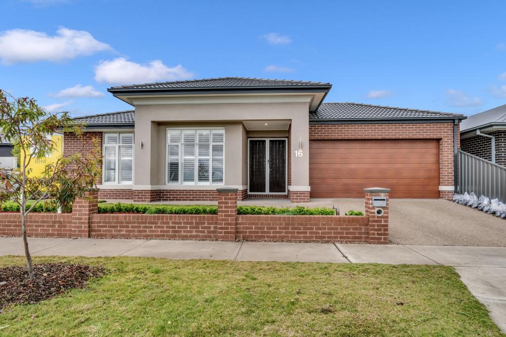 16 Compass Dr, Greenvale, VIC 3059