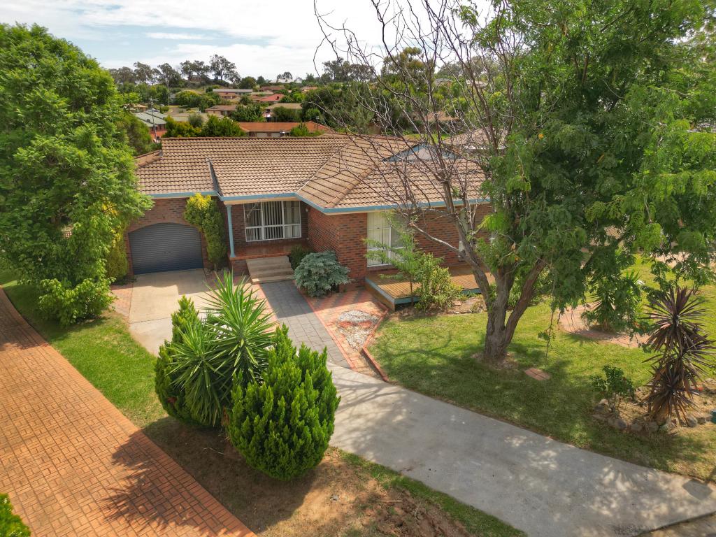 19 Elizabeth Ave, Cowra, NSW 2794