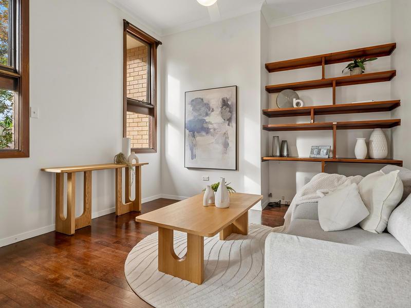 211 Hawkesbury Rd, Winmalee, NSW 2777