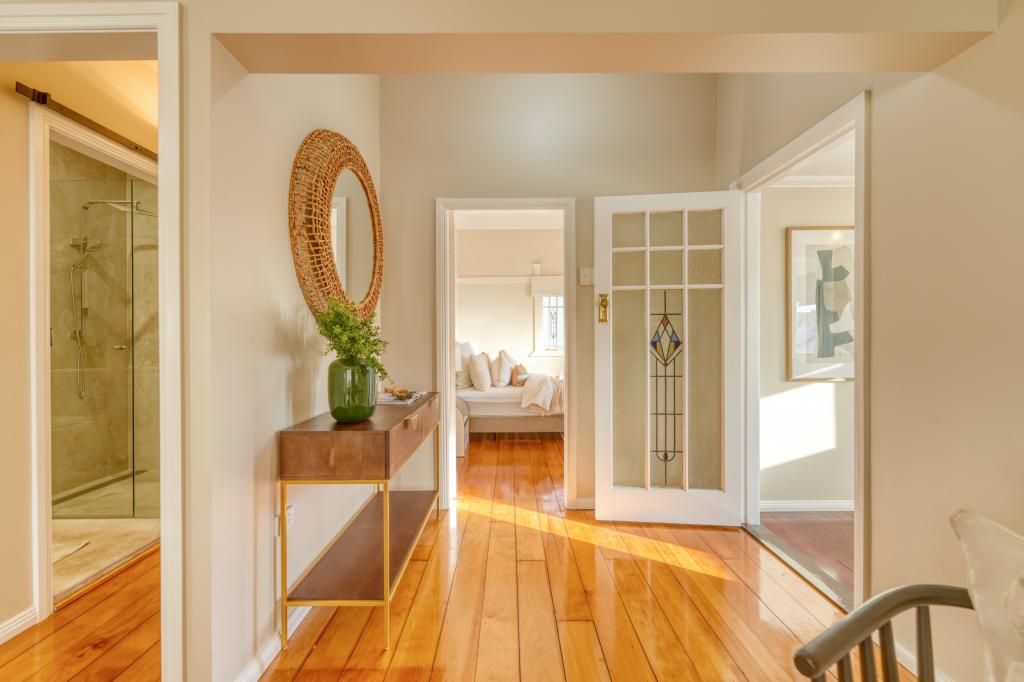 30 Nicklin St, Coorparoo, QLD 4151