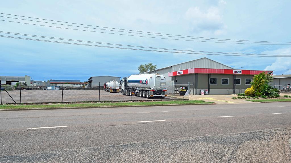 119 COONAWARRA RD, WINNELLIE, NT 0820