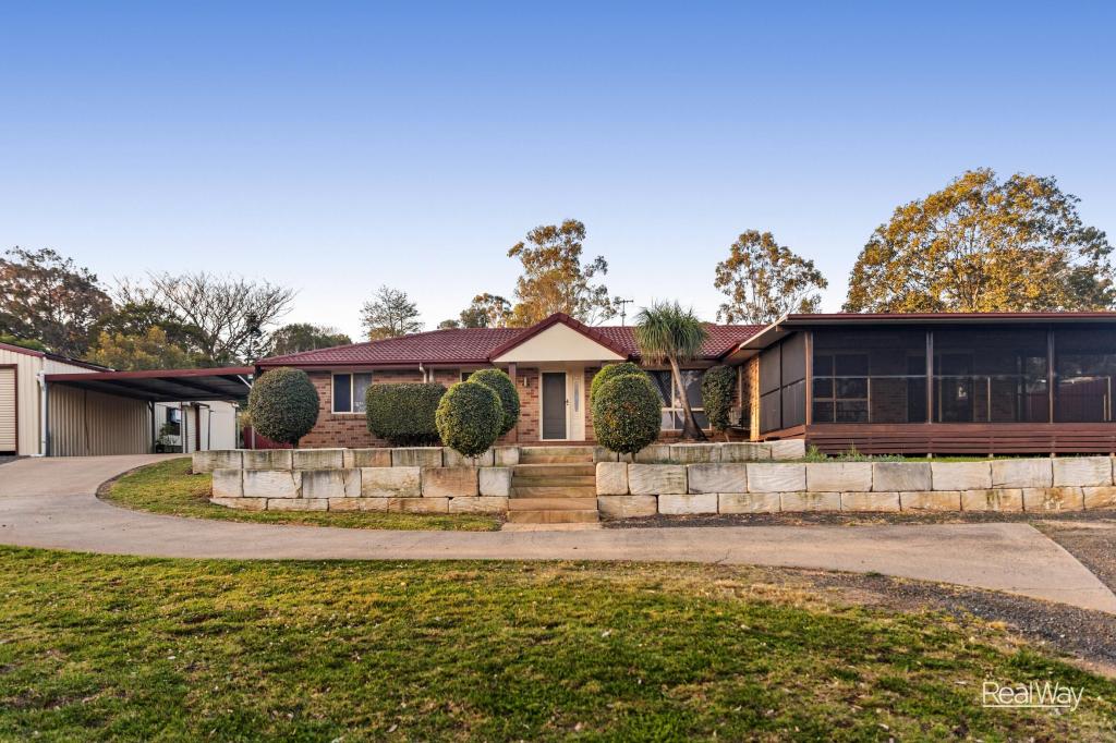 2 Schmidt Ct, Top Camp, QLD 4350