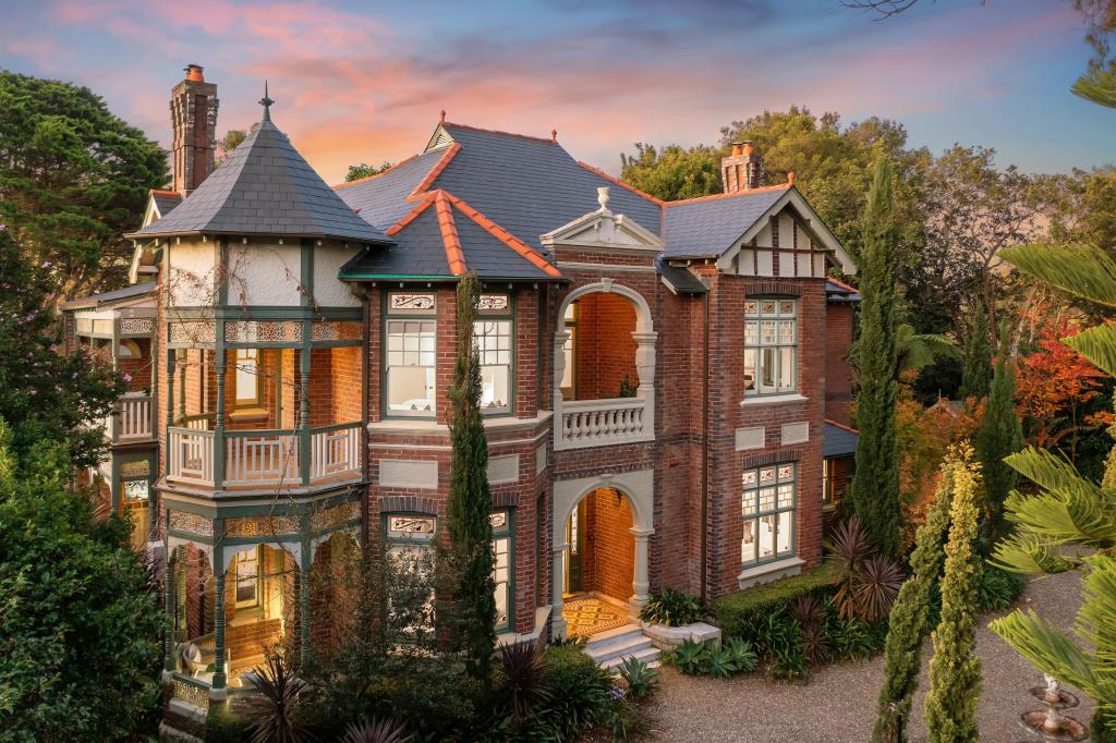 69 BRAESIDE ST, WAHROONGA, NSW 2076