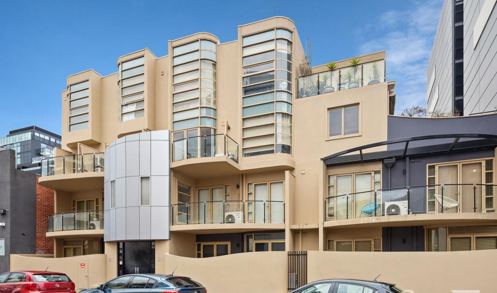 2/21 WILSON ST, SOUTH YARRA, VIC 3141