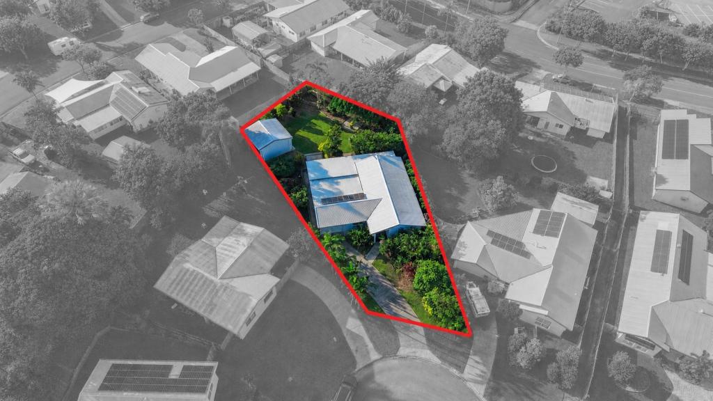 19 Fife Cl, Mount Sheridan, QLD 4868