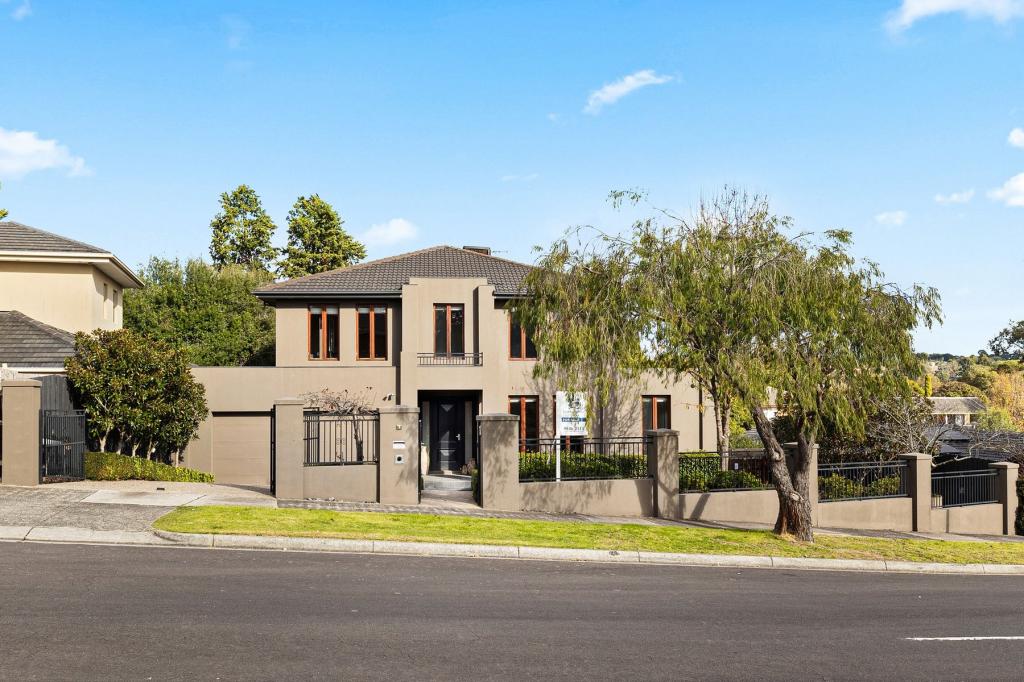 38 Beverly Hills Dr, Templestowe, VIC 3106