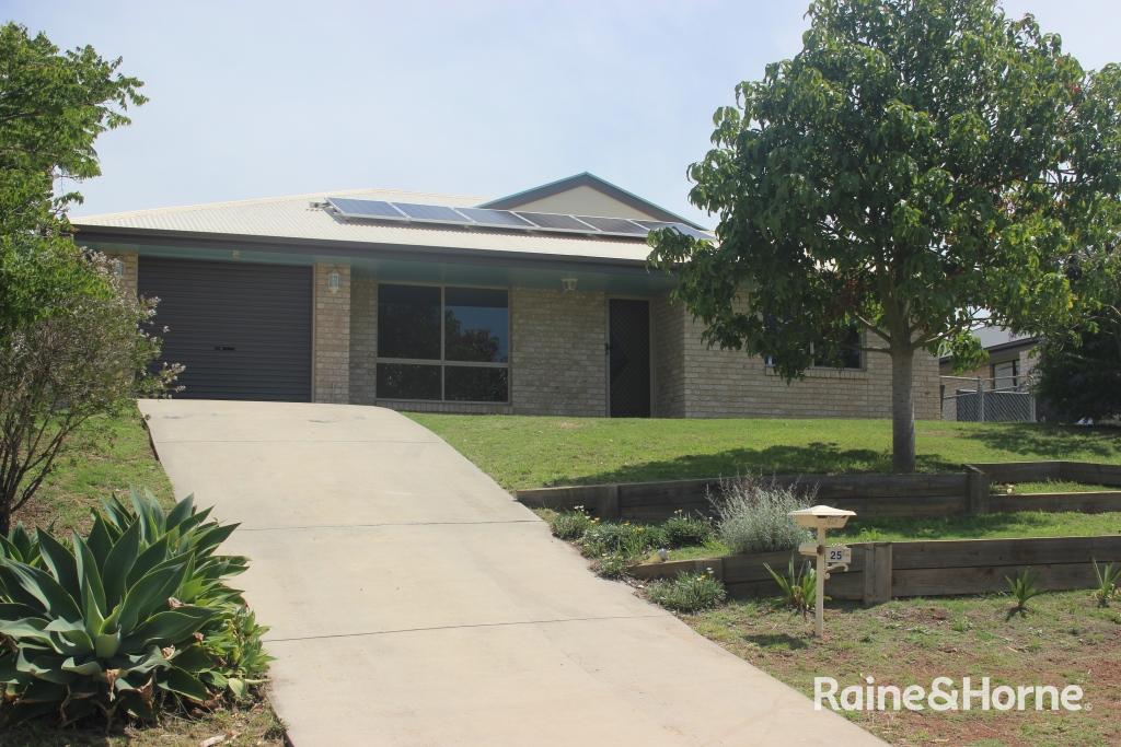 25 Banksia Dr, Kingaroy, QLD 4610