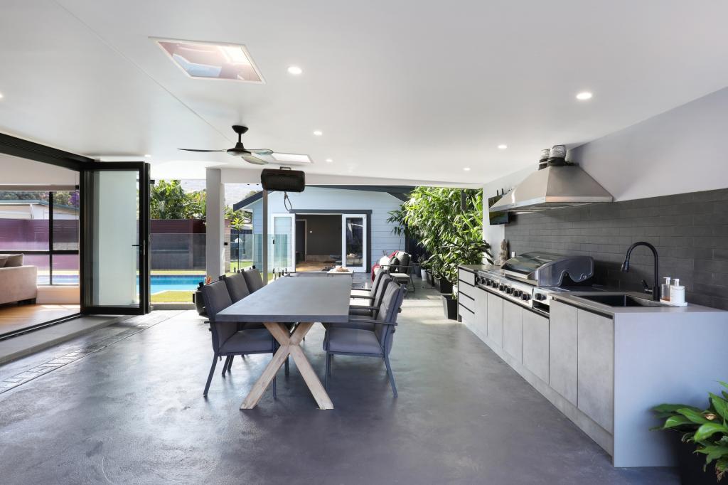 24 Balmoral St, Balgownie, NSW 2519